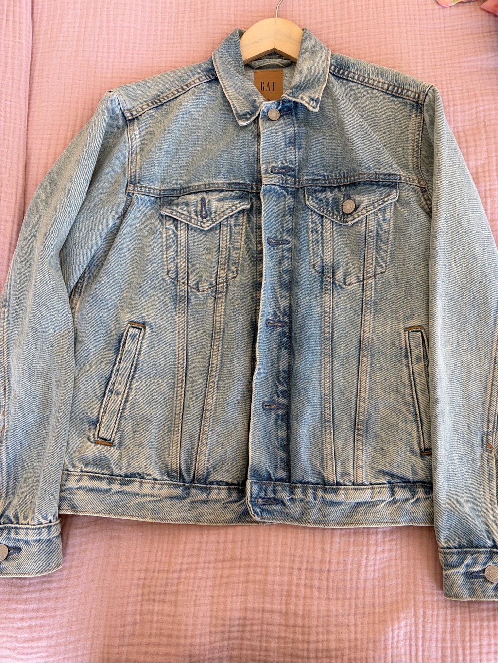 Gap Light Wash Blue Denim Jacket